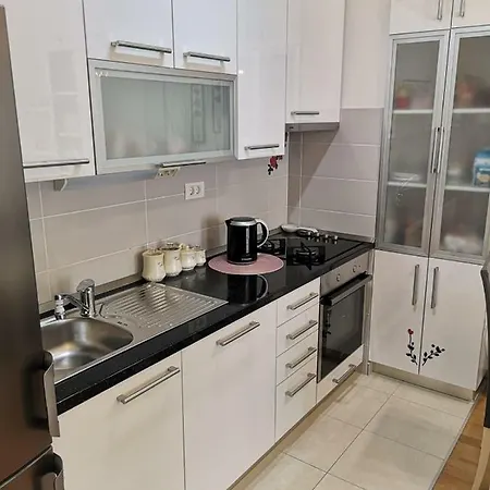 Ines 2 Apartment