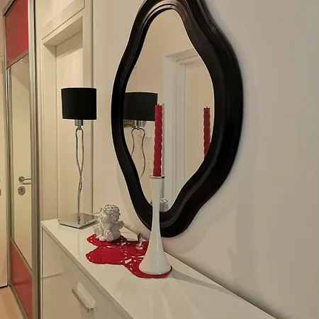 Ines 2 Apartment