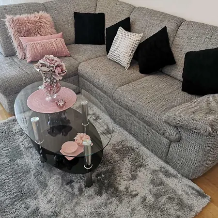 Ines 2 Apartment *